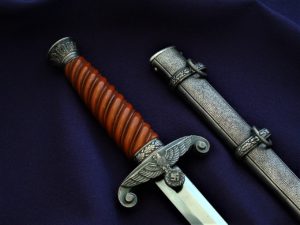Early Heer Officer's Dagger by Holler - D893 - 3