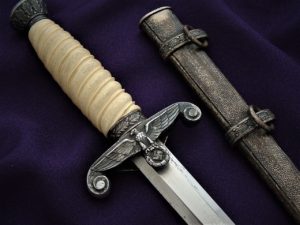 Army Officer's Dagger by Alcoso - D910 - 7