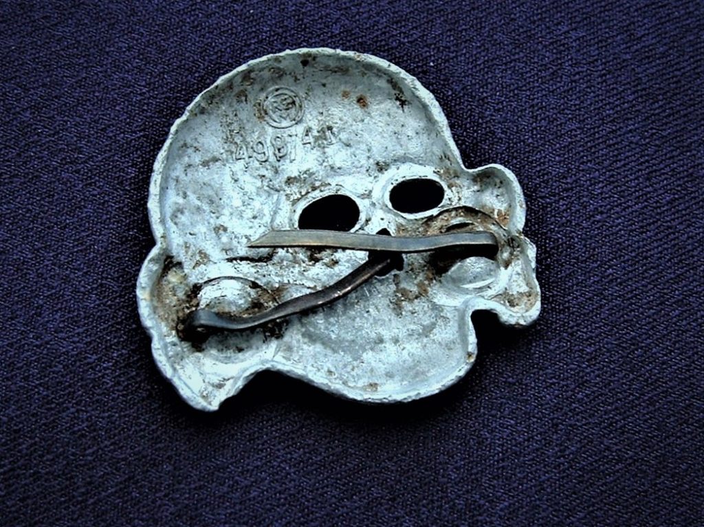 Visor Cap Skull by Zimmermann - I128 - 2