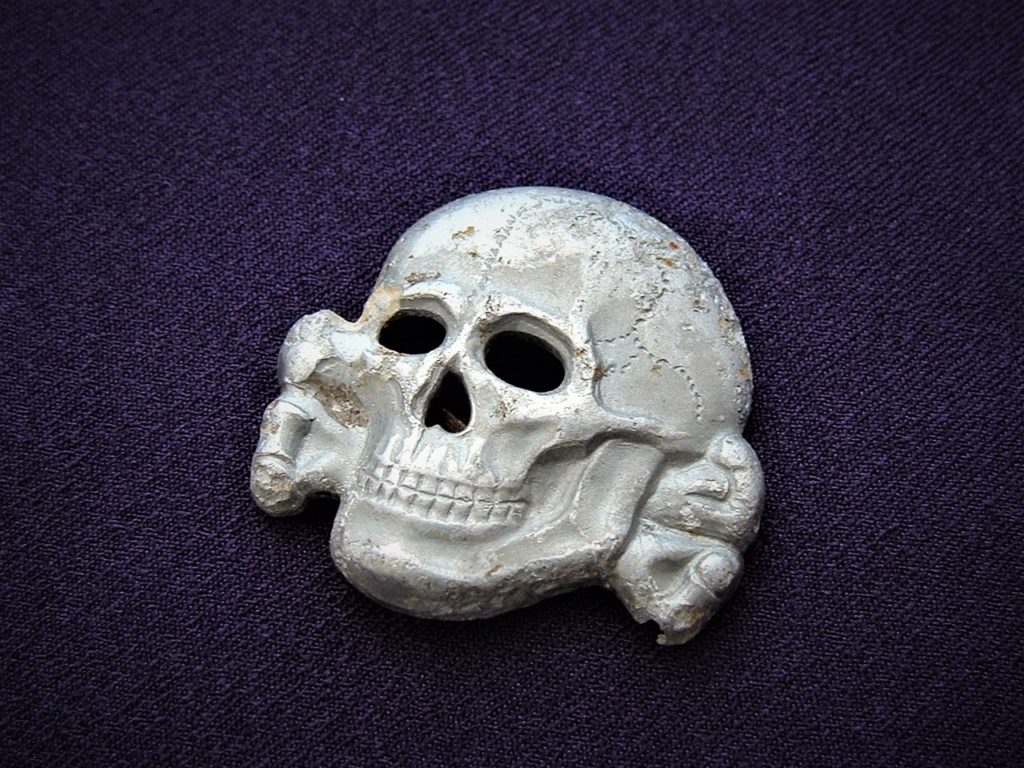 Visor Cap Skull by Zimmermann - I128 - 3