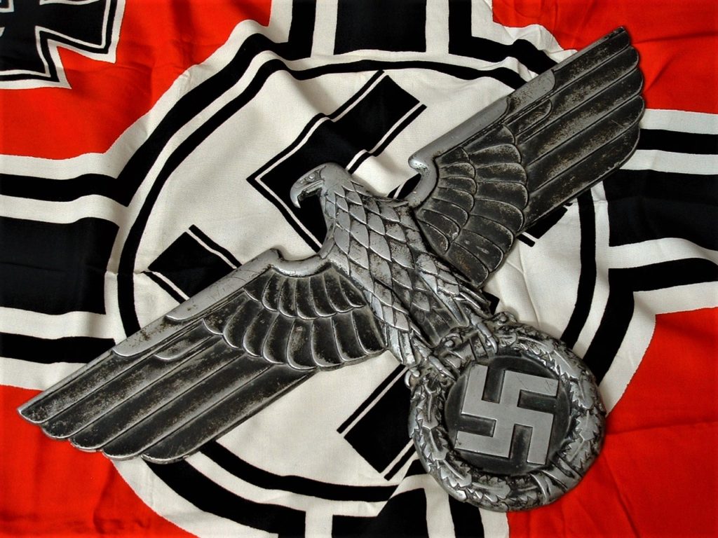 28 Stunning Railroad Eagle - G226 - 1