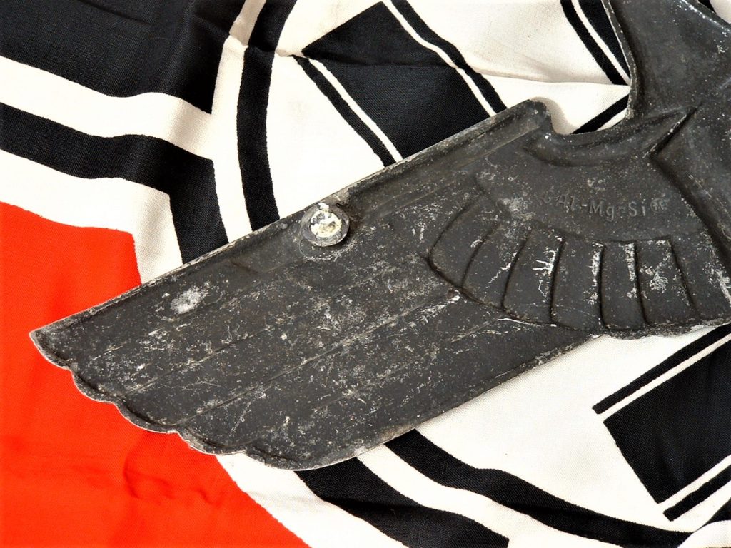 28 Stunning Railroad Eagle - G226 - 7