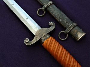 Early Heer Officer's Dagger by Puma - D928 - 8