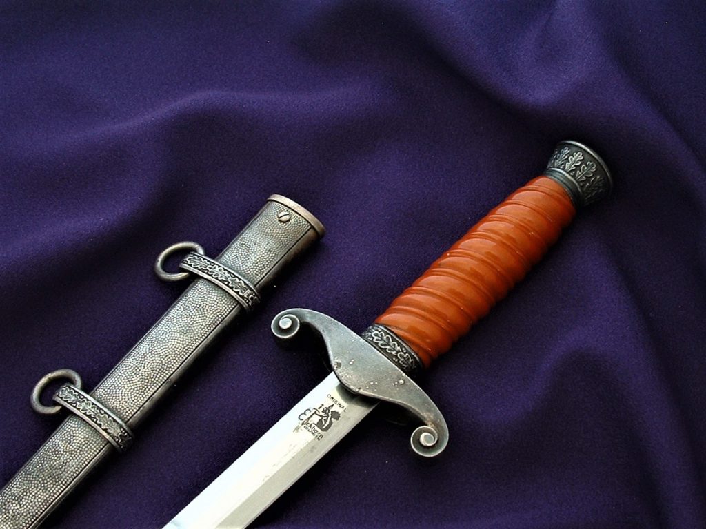Heer Officer's Dagger by Eickhorn - D925 - 6