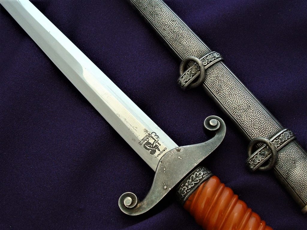 Heer Officer’s Dagger by Eickhorn – D925 – Meda Militaria