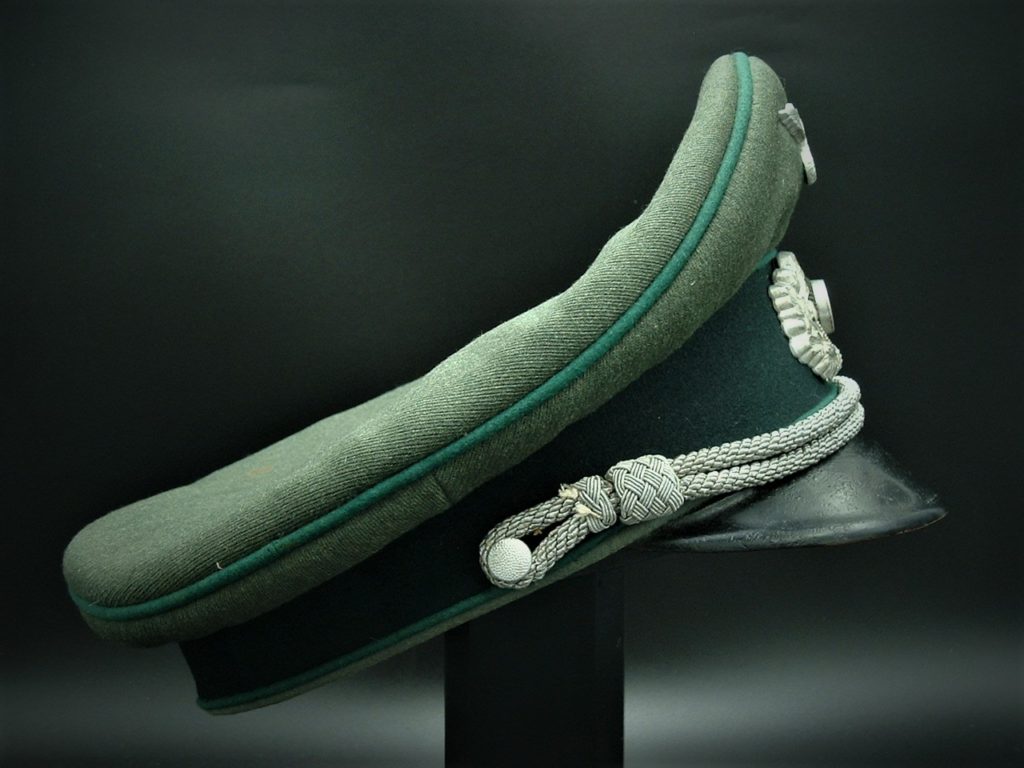 Heer Officers Visor - H195 - 4