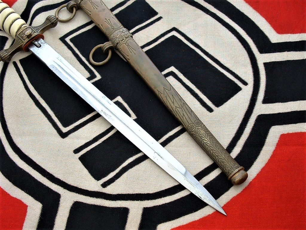 2nd Model Navy Dagger by WKC - D936 - 8