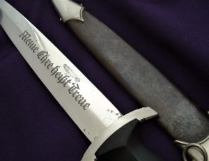 Early SS Dagger by Hammesfahr - D934 - 11