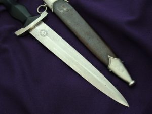 Early SS Dagger by Hammesfahr - D934 - 9