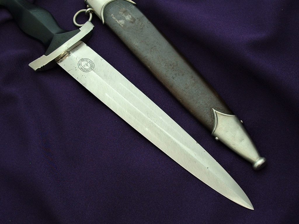 Early SS Dagger by Hammesfahr - D934 - 9