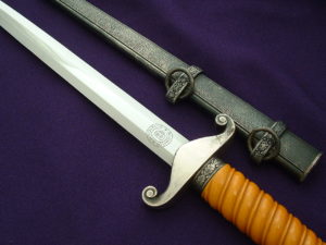 Army Dagger by Kopling - D947 - 9
