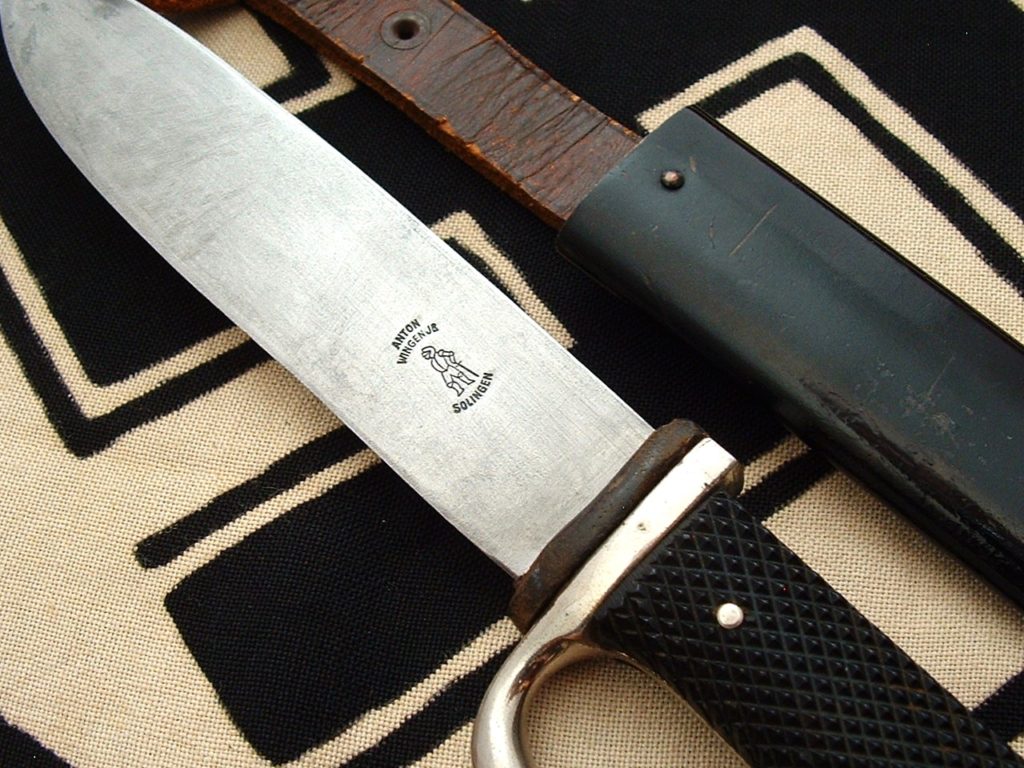 Early HJ Knife by Wingen - D959 - 8