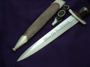 Ground Rohm Honor SA Dagger by F. Dick - D956 - 3