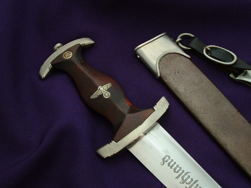 Ground Rohm Honor SA Dagger by F. Dick - D956 - 5