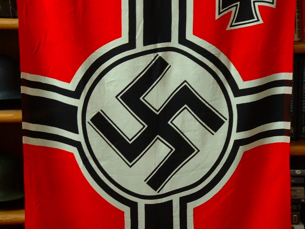 Mint Battle Flag - F181 - 3