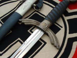 Monogramed Early Fliegerschwert by SMF - D960 - 5