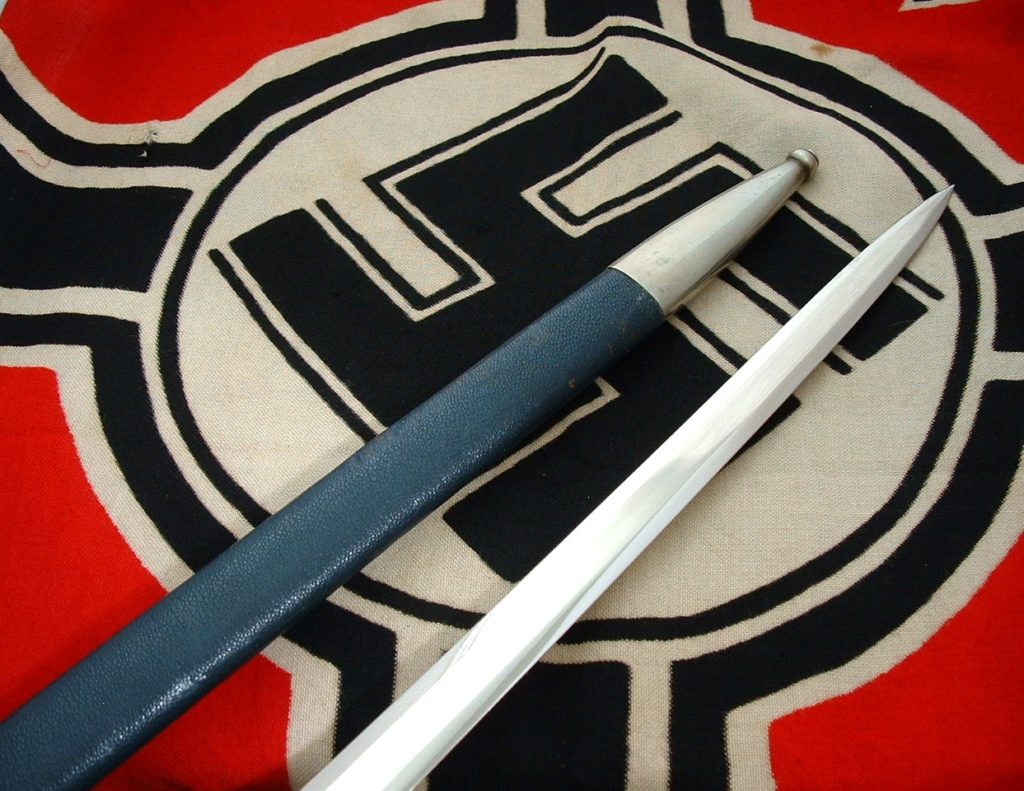 Monogramed Early Fliegerschwert by SMF - D960 - 9