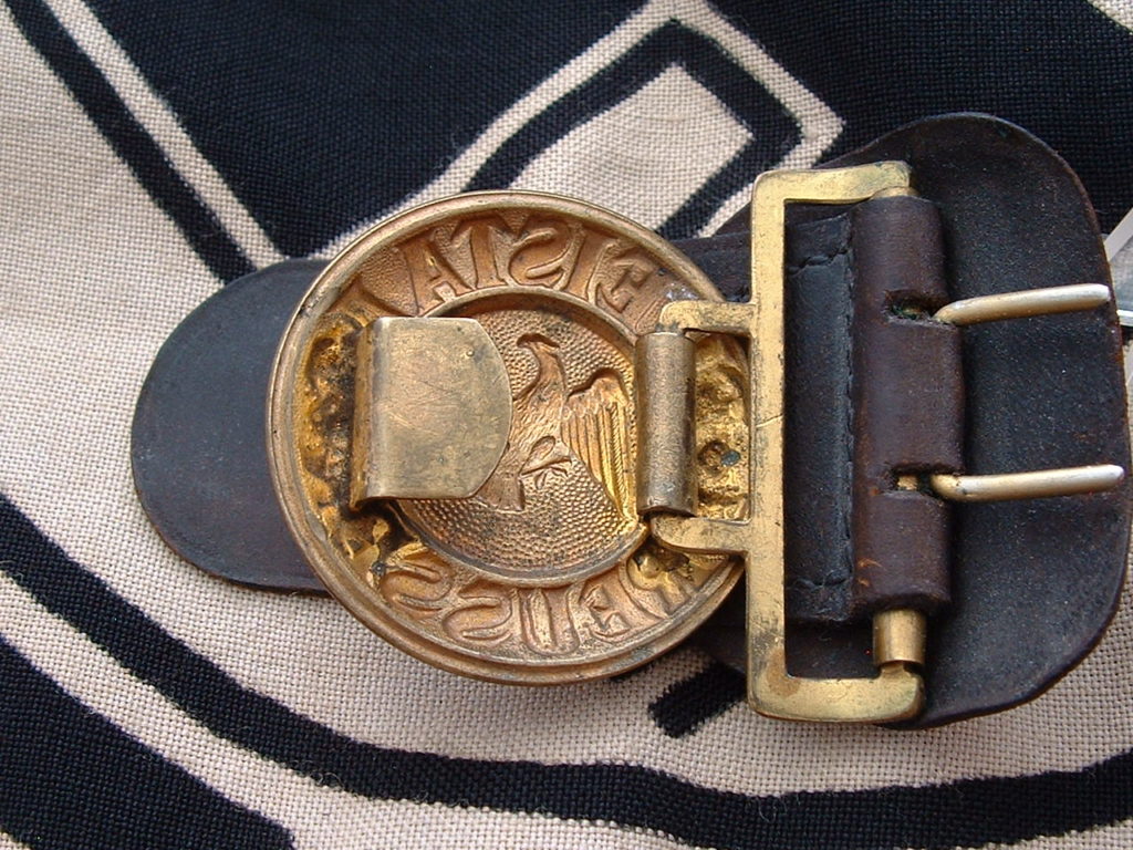 Prussian Police Officer’s Belt Buckle – B188 – Meda Militaria