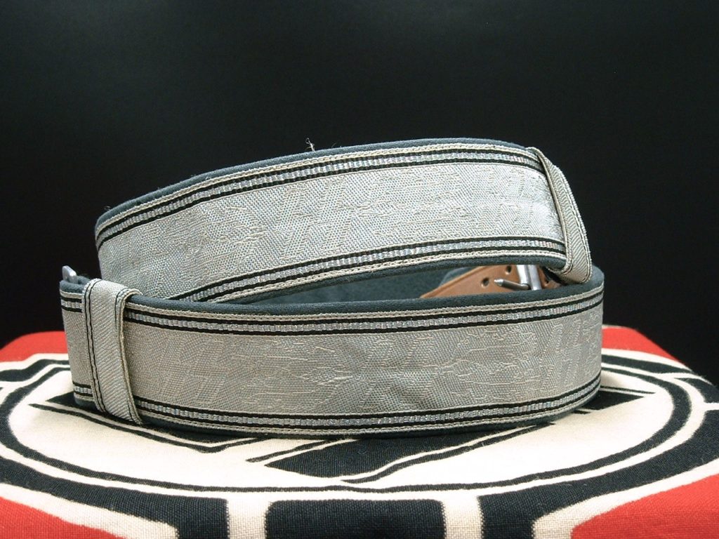 SS Officer's Brocade Rig - B189 - 3