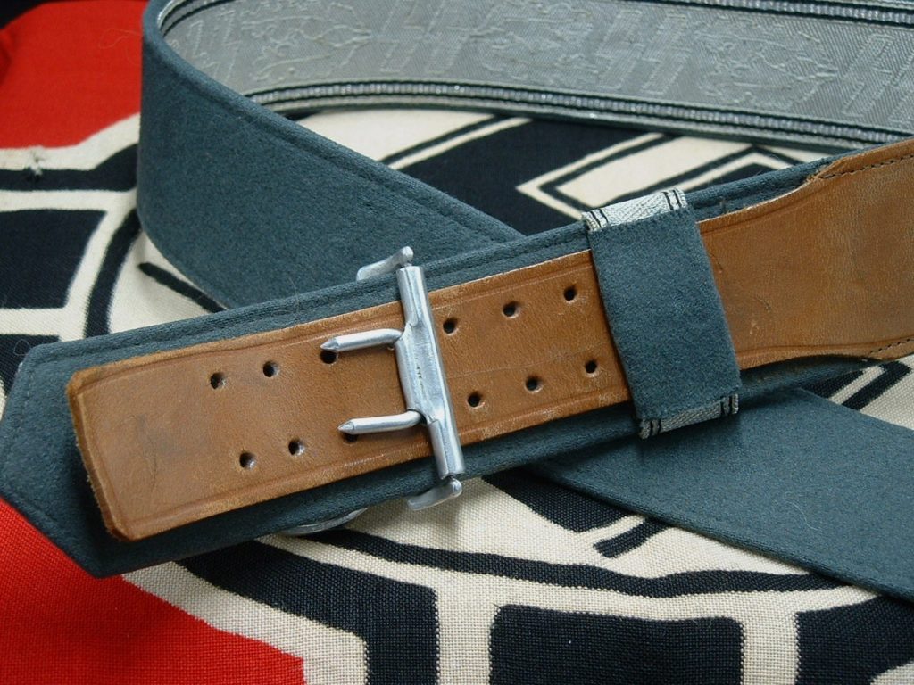 SS Officer's Brocade Rig - B189 - 6