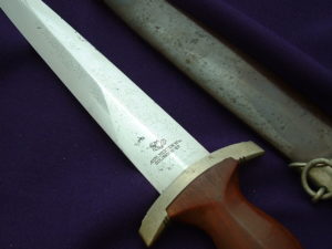 Unit Marked SA Dagger by Merten - D965 - 12
