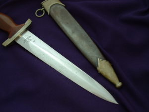 Unit Marked SA Dagger by Merten - D965 - 9