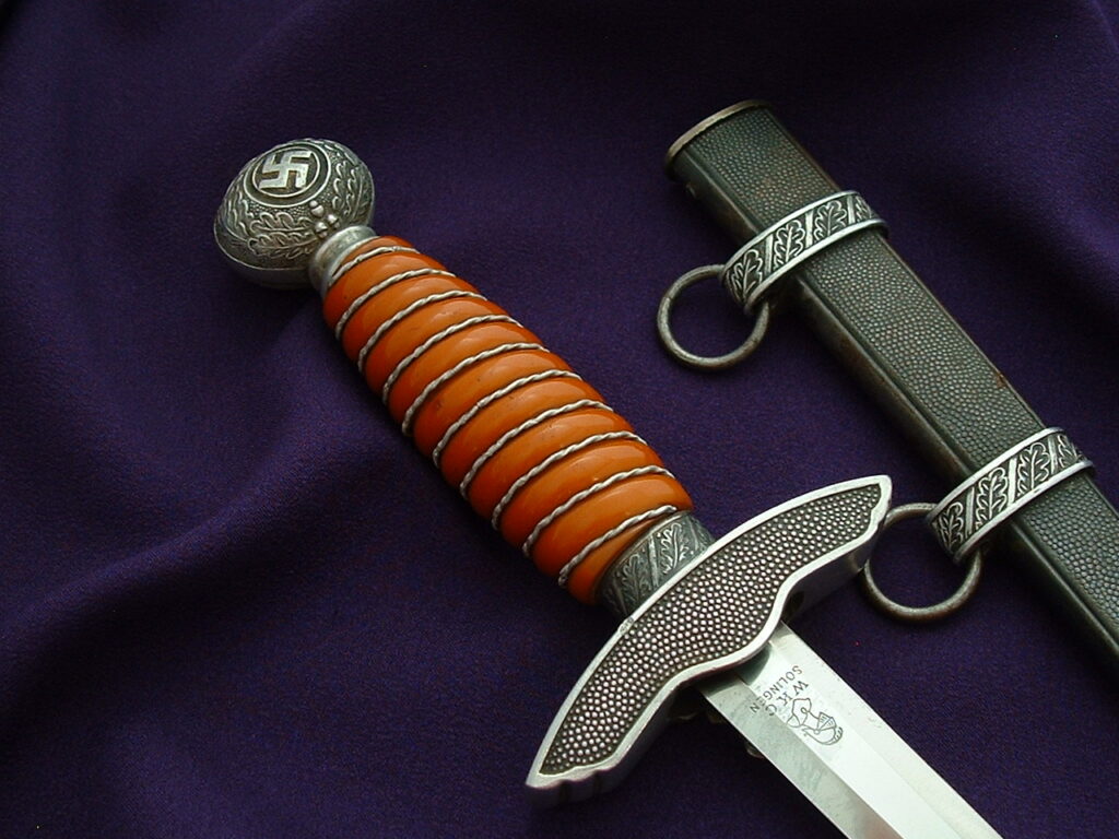 2nd Model Luft Officer's Dagger by WKC - D978 - 2