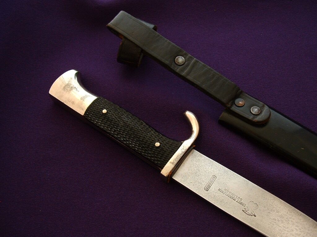 Early HJ Youth Knife by Mandewirth - D970 - 6