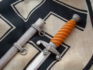 Early Rare Maker Army Officer's Dagger by Luneschloss - D977 - 1