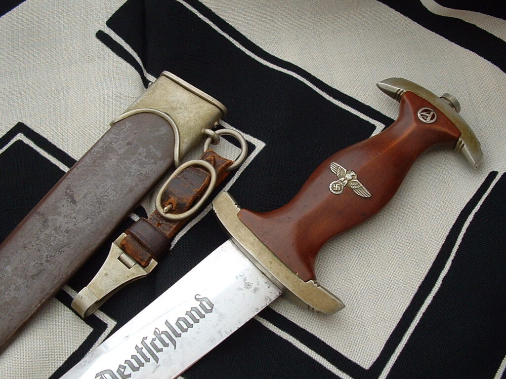 Early Storm Trooper's Dagger by Schuttelhofer - D973 - 5