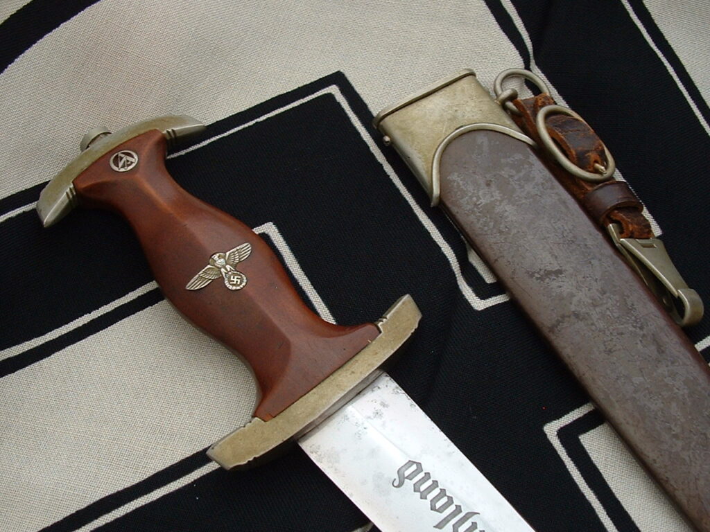 Early Storm Trooper's Dagger by Schuttelhofer - D973 - 6