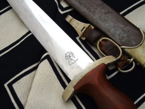 Early Storm Trooper's Dagger by Schuttelhofer - D973 - 8