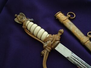 3rd Reich Kriegsmarine Dagger by Eickhorn - D992 - 5