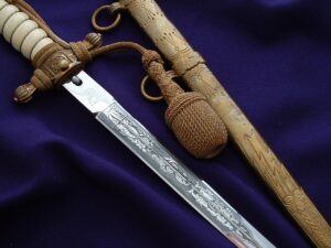 3rd Reich Kriegsmarine Dagger by Eickhorn - D992 - 7