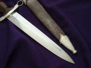 Early Stormtroopers Dagger by Weyersberg - D987 - 7