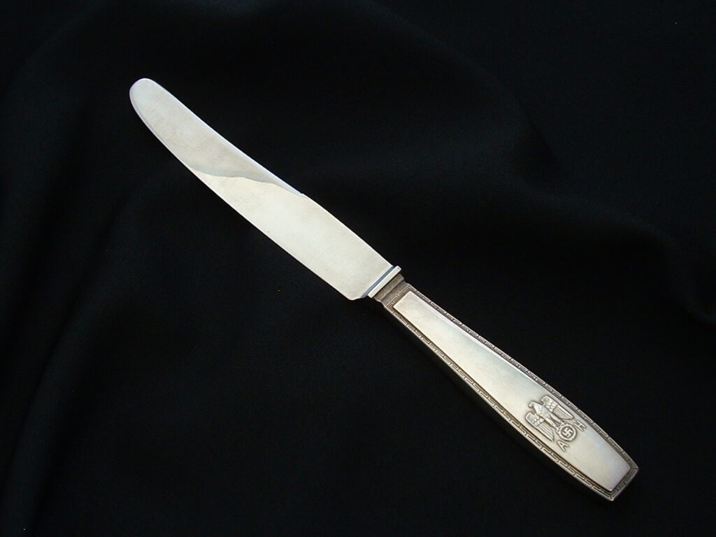 Hitler Formal Pattern Flatware Knife - G234 - 1