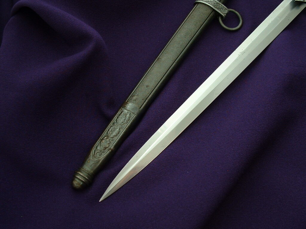 Luftwaffe Officer's Dagger by Alcoso - D981 - 6