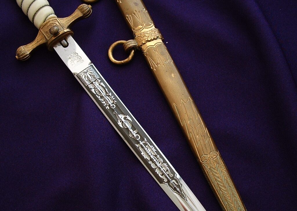 3rd Reich Navy Dagger by Eickhorn - D1001 - 8