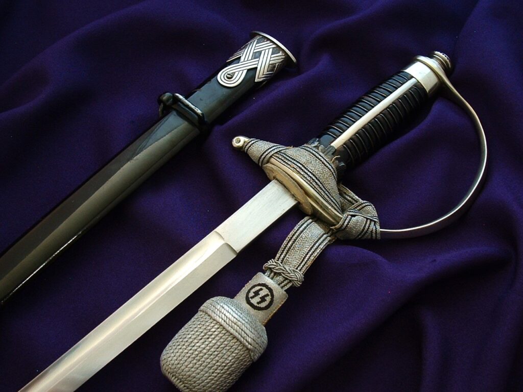Early SS Ehredegen - D1000 - 14