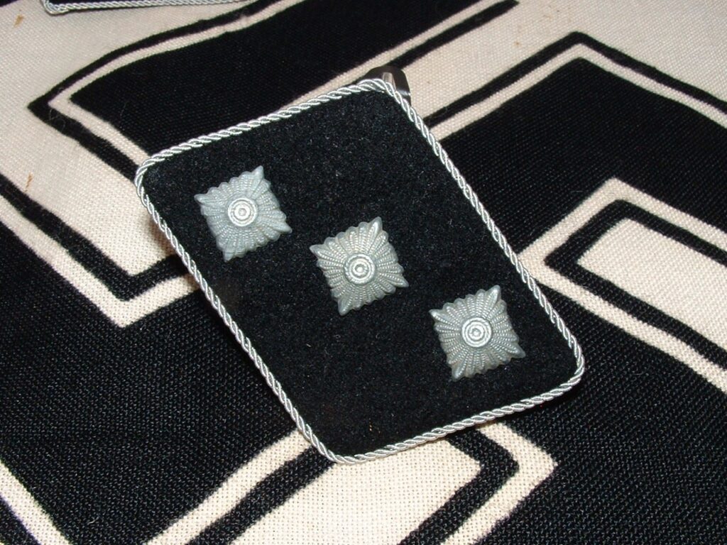 Matched Set of SS Collar Tabs - C275 - 9