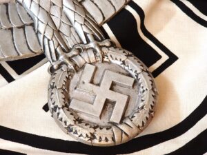 27 Railroad Eagle by Pinter - G238 - 11