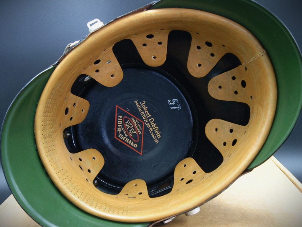 EMNCO Police Shako by Lubstein - H205 - 6