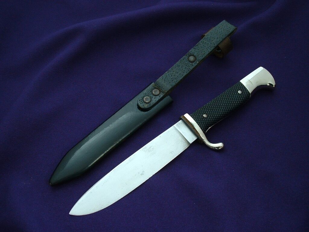Hitler Youth Knife - D1020 - 2