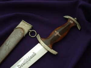 Stormtrooper's Dagger by Kober - D1024 - 3