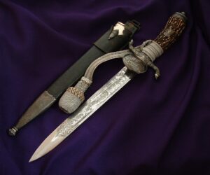 3rd Reich Hunting Dagger by Eickhorn - D1052 - 1