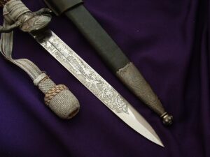 3rd Reich Hunting Dagger by Eickhorn - D1052 - 11