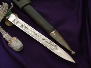 3rd Reich Hunting Dagger by Eickhorn - D1052 - 12
