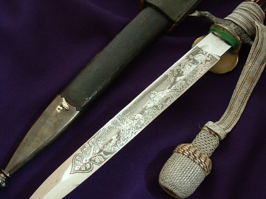 3rd Reich Hunting Dagger by Eickhorn - D1052 - 7