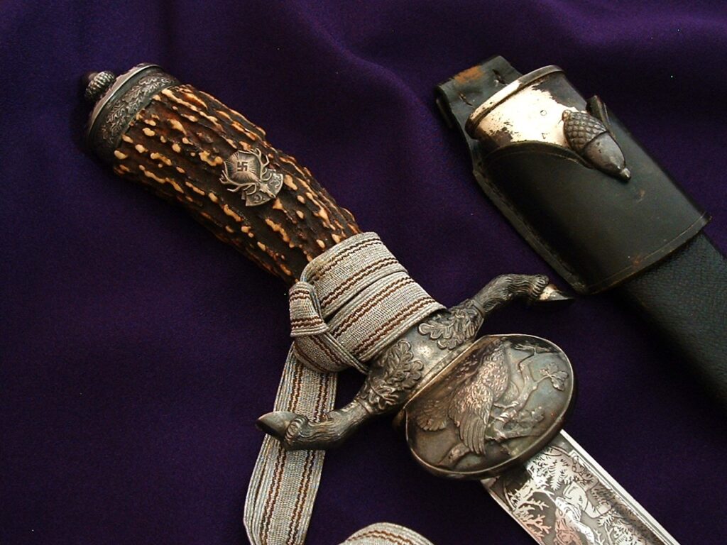 3rd Reich Hunting Dagger by Eickhorn - D1052 - 9