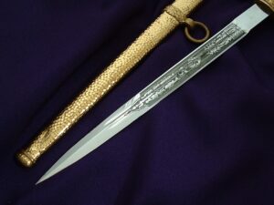 3rd Reich Navy Dagger by Eickhorn - D1042 - 4